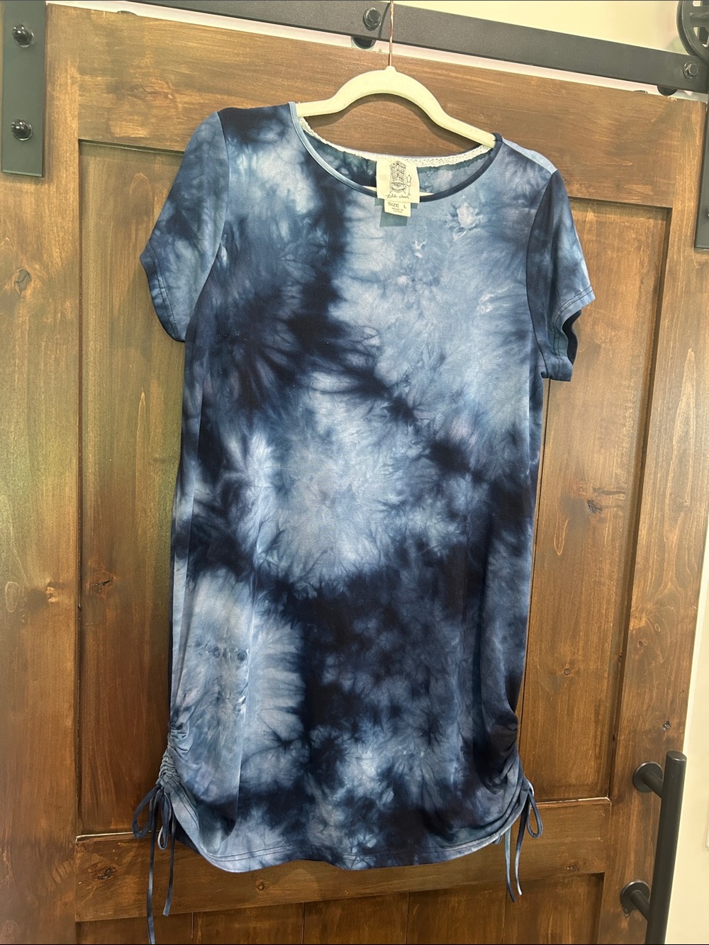 M318 Lili's Closet Tie-Dye Blue Short Sleeve Women's Dress - Size Large